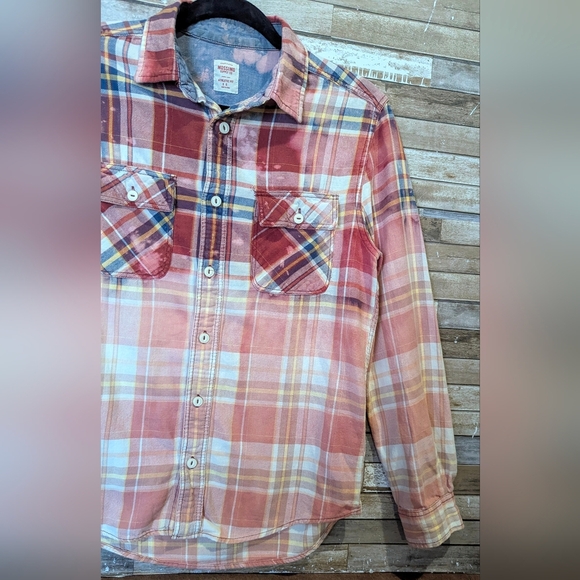 NIRVANA Red and Blue Plaid Casual Button Down Shirt - Picture 13 of 15
